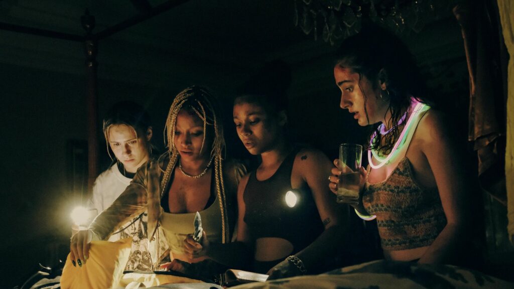 Myha'la Herrold Amandla Stenberg Maria Bakalova and Rachel Sennott in Bodies Bodies Bodies